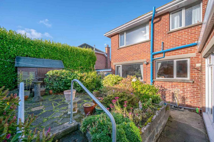26 Sunningdale Park