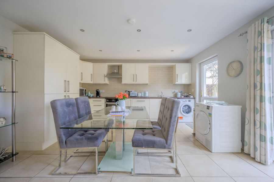 2 Hillfoot Park
