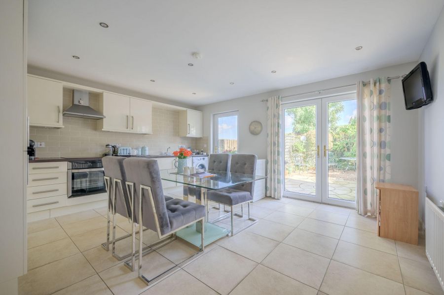 2 Hillfoot Park
