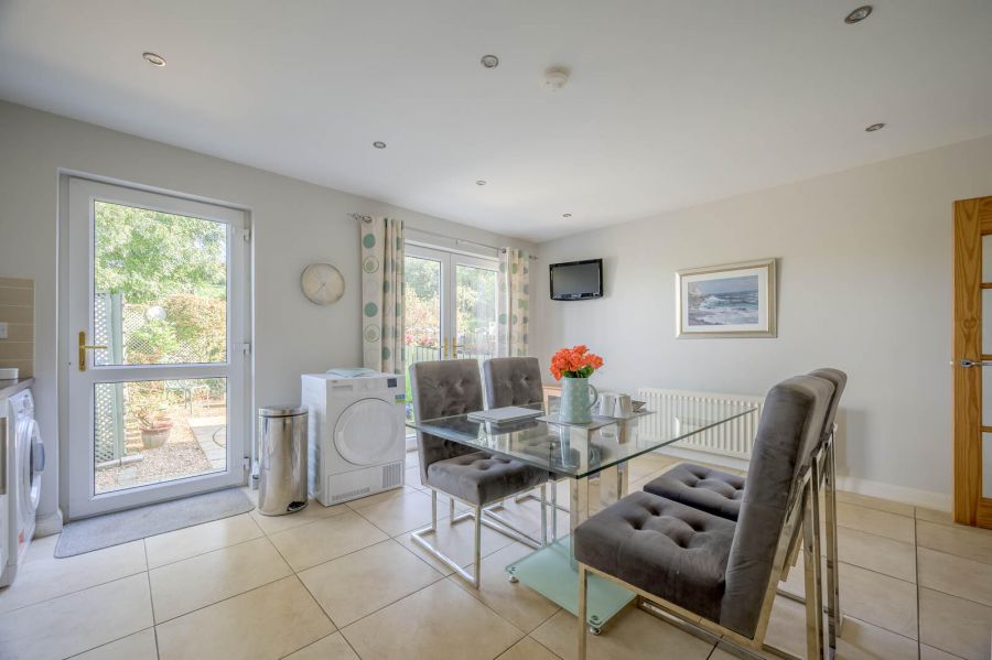 2 Hillfoot Park