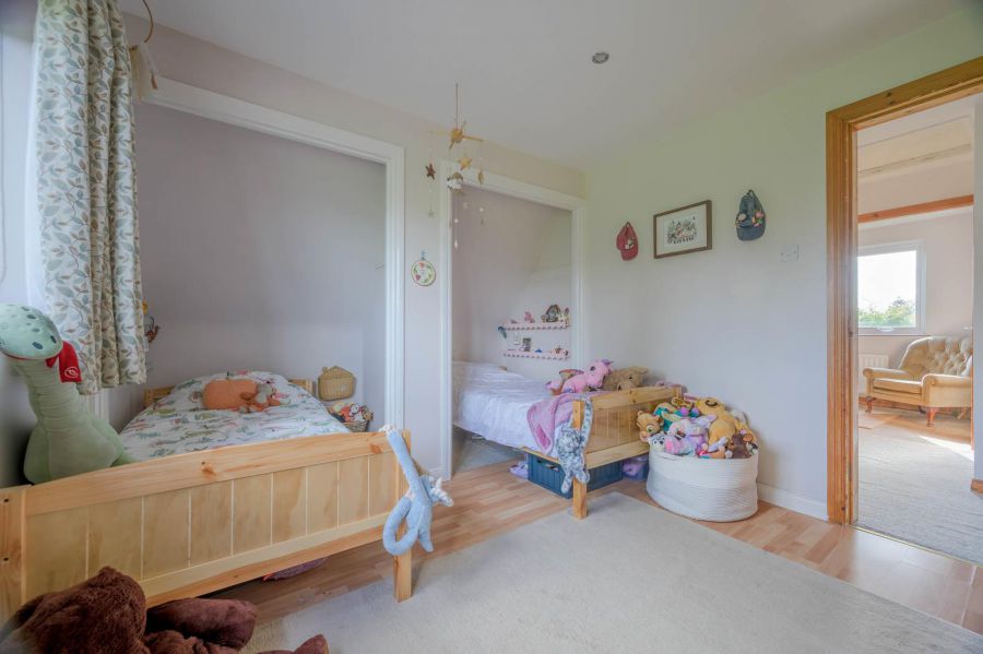 9 Regency Park