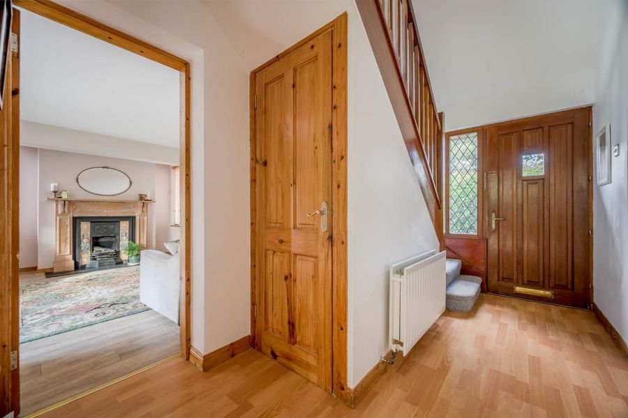9 Regency Park