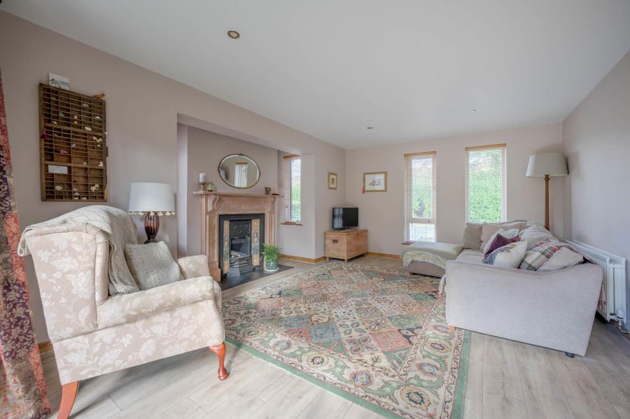 9 Regency Park