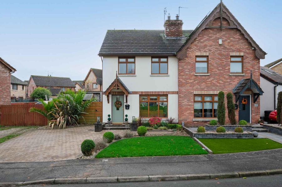 47 Stonebridge Avenue