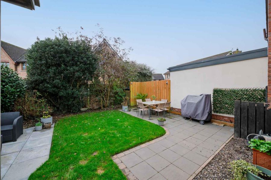 47 Stonebridge Avenue