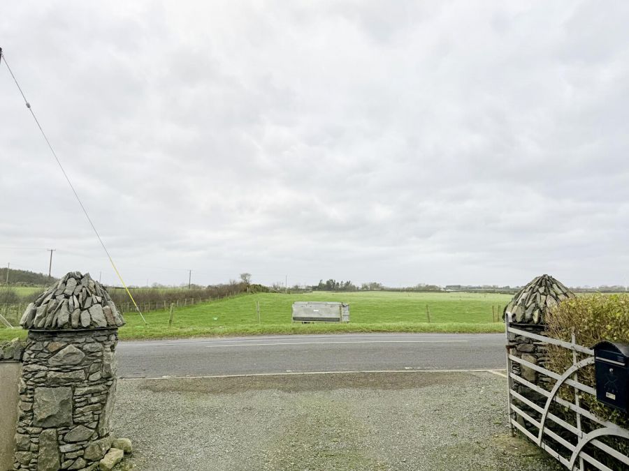 203 Whitechurch Road