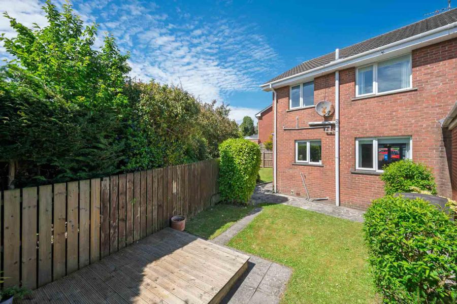 29 Tara Crescent