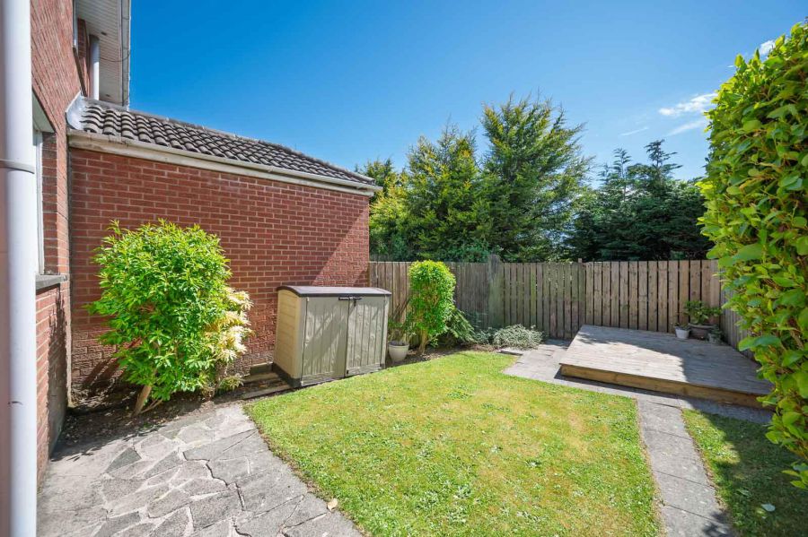 29 Tara Crescent