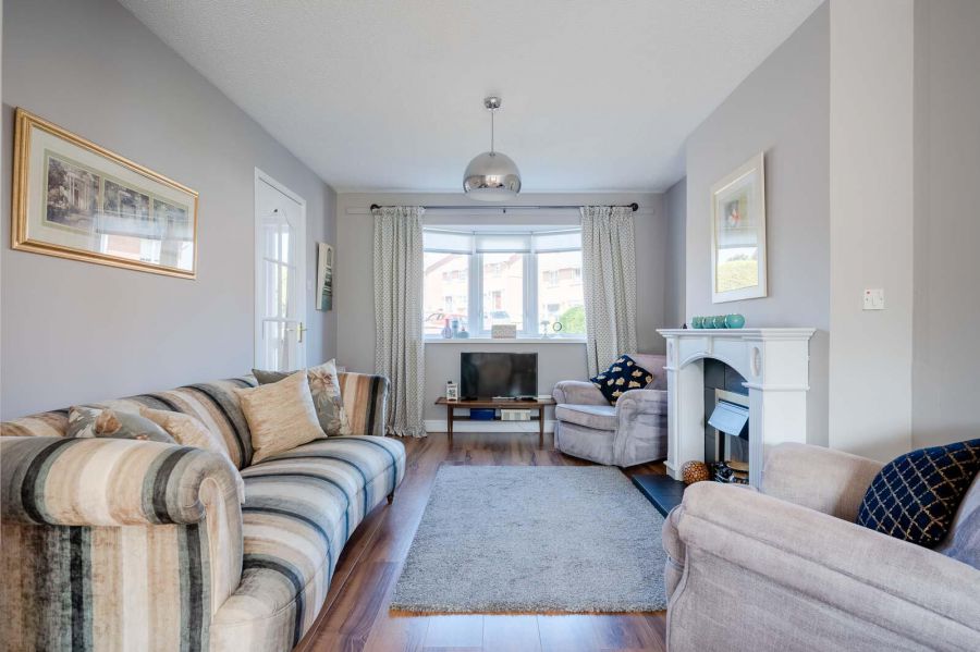 29 Tara Crescent