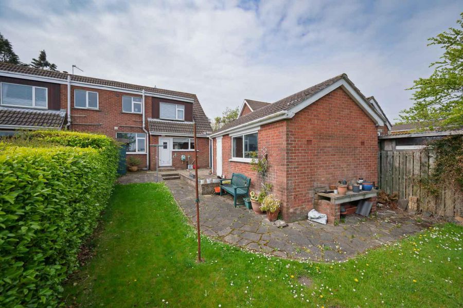 3 Rosepark Avenue