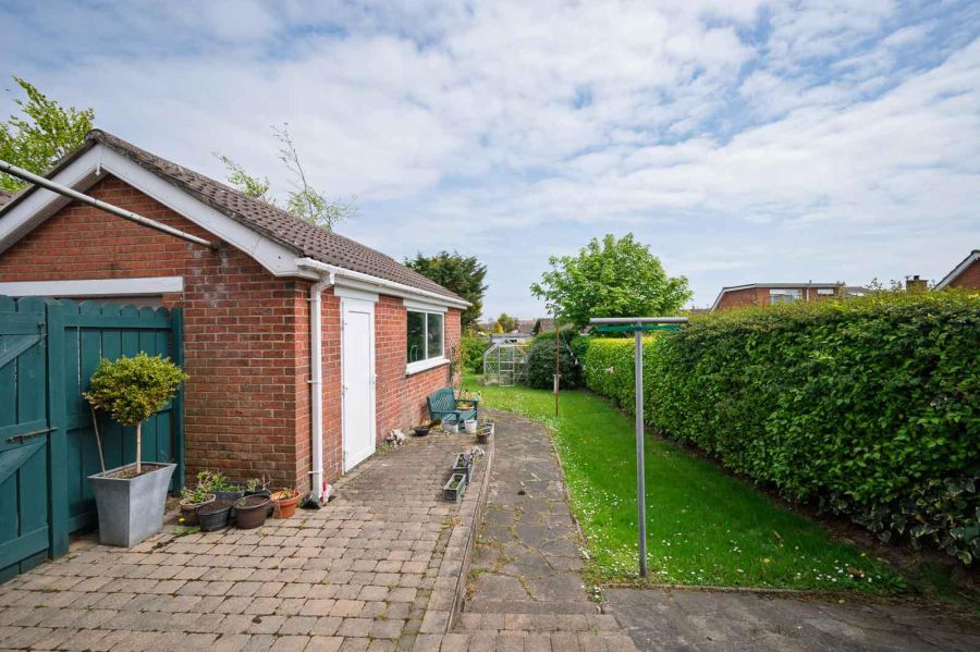 3 Rosepark Avenue