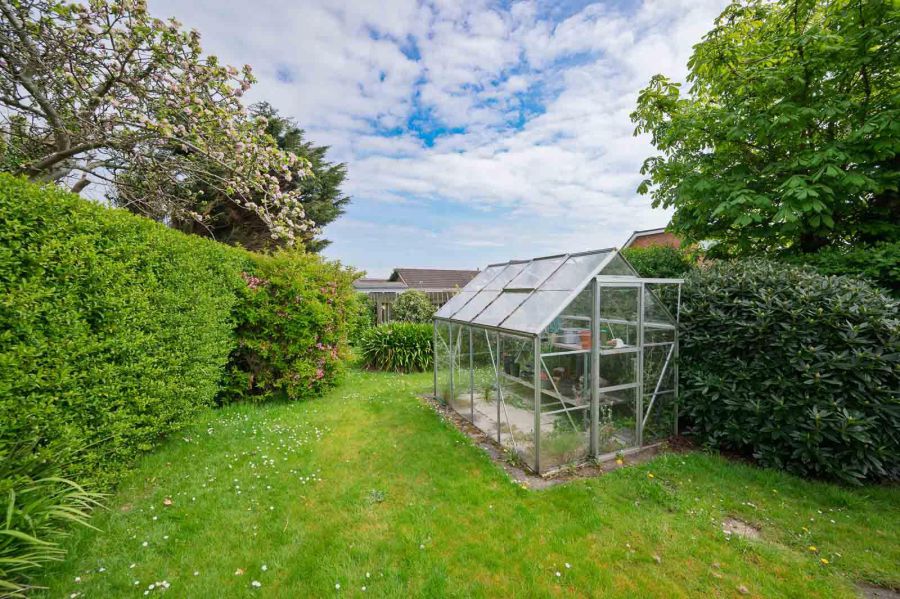 3 Rosepark Avenue