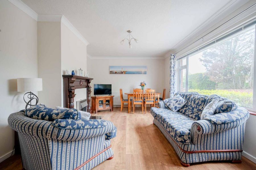 3 Rosepark Avenue