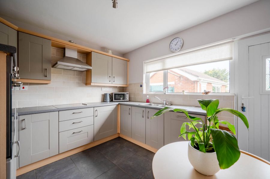 3 Rosepark Avenue