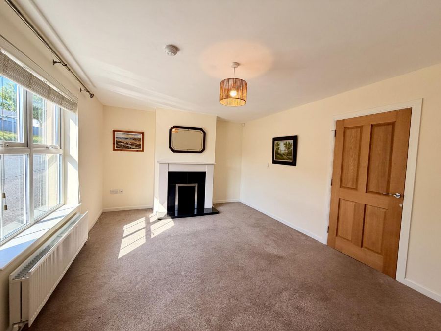 7 Greyabbey Road