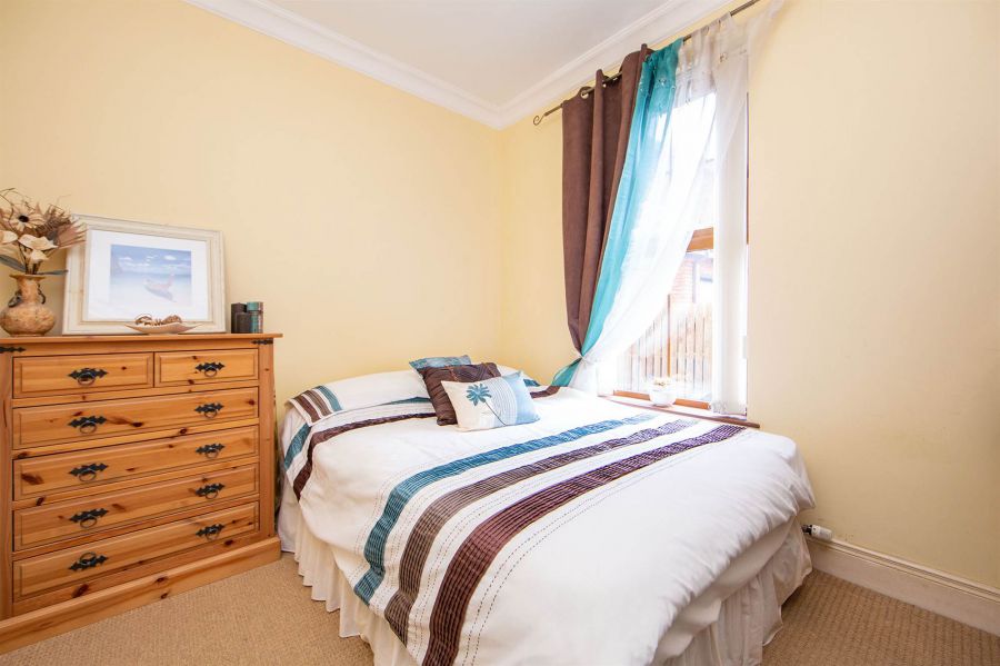67a Warren Road