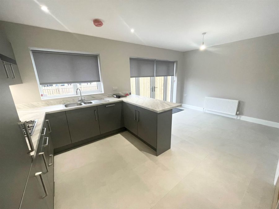 58c Shaftesbury Road