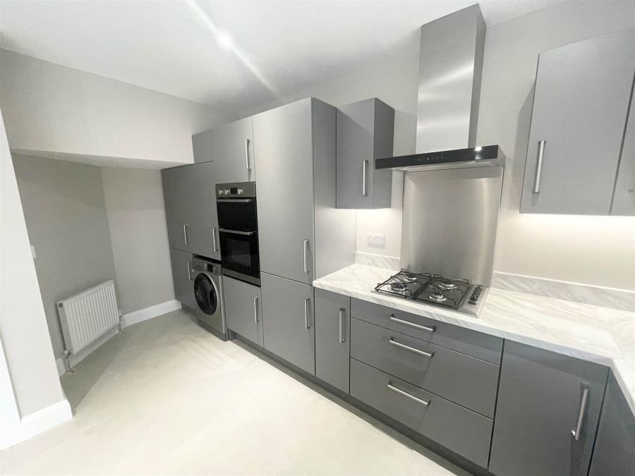 58c Shaftesbury Road