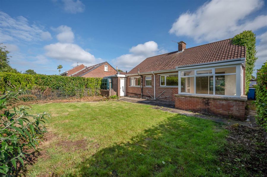 7 Carolhill Park