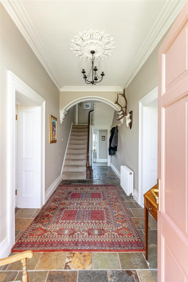 Ballyadam House, 39 Cloughey Road