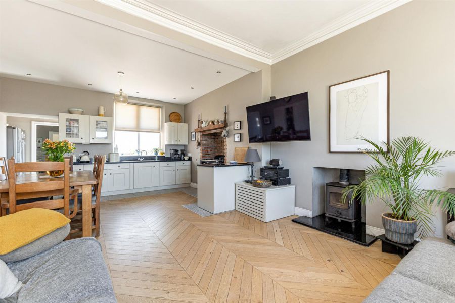 Ballyadam House, 39 Cloughey Road