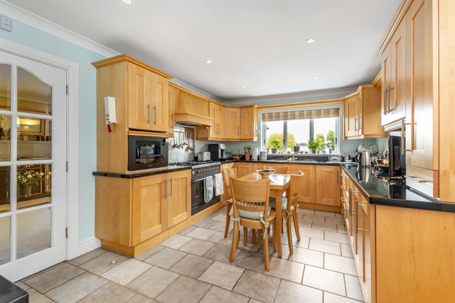 152 Main Road 152 Main Road