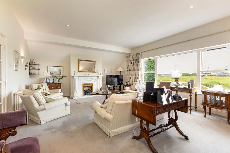 152 Main Road 152 Main Road