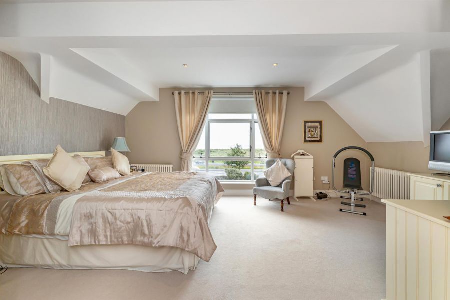 152 Main Road 152 Main Road