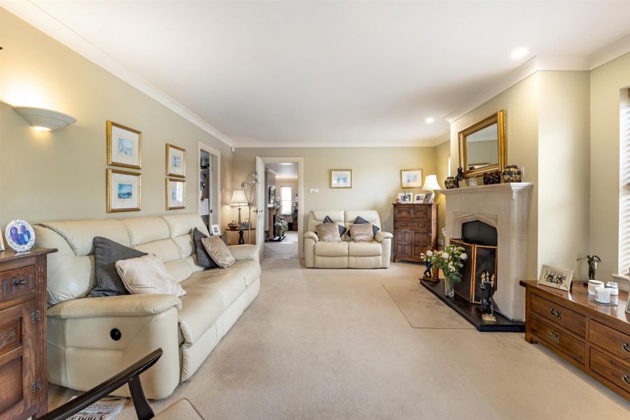 152 Main Road 152 Main Road