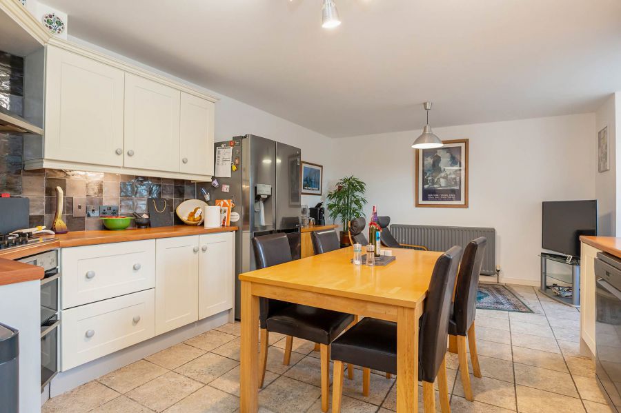 36 Groomsport House Road