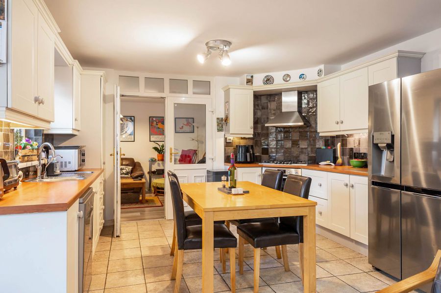 36 Groomsport House Road