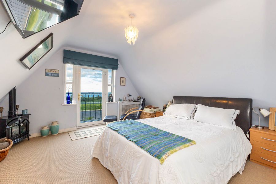 36 Groomsport House Road