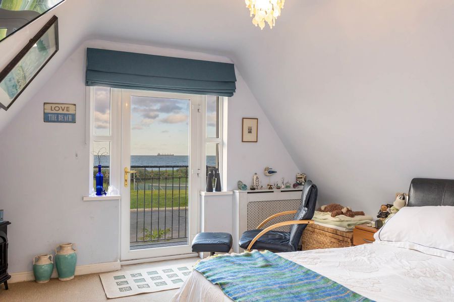 36 Groomsport House Road