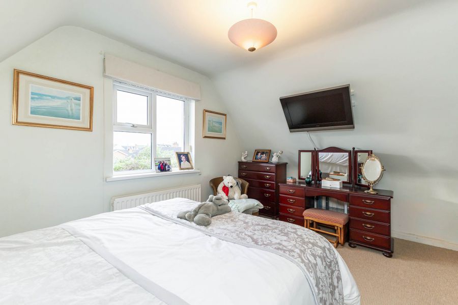 36 Groomsport House Road
