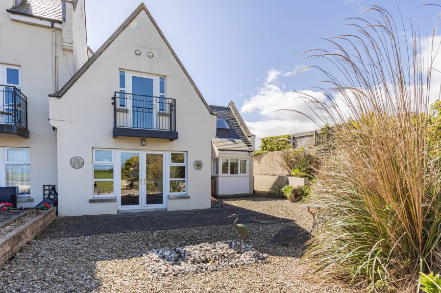 36 Groomsport House Road