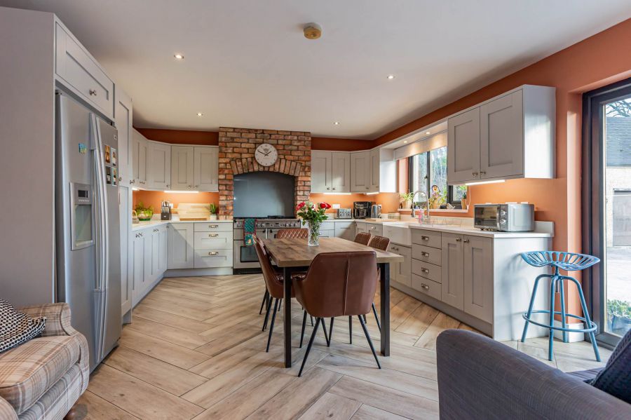 3a Ballygelagh Road