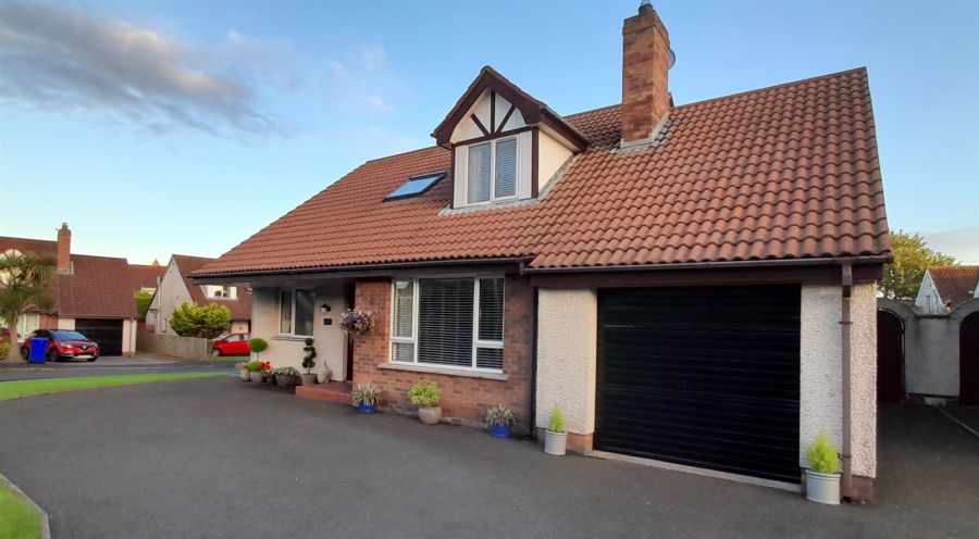 2 Galloway Point, donaghadee, BT21 0ES