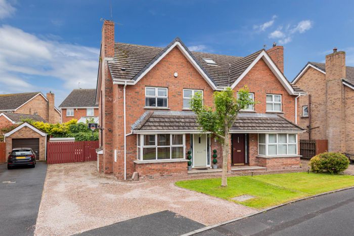 7 Garret Ridge, donaghadee, BT21 0JX