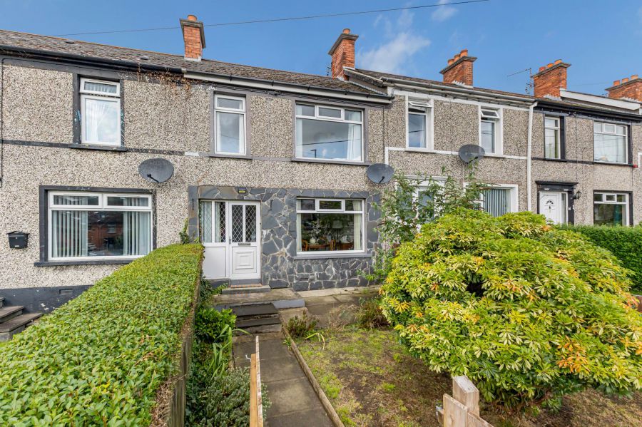 82 Donaghadee Road, newtownards, BT23 7HB