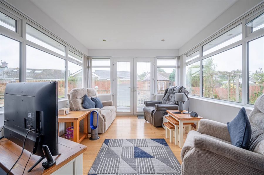 5 Westland Drive