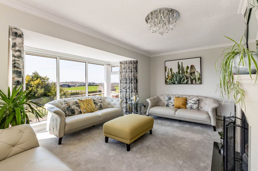 21 Carrowdore Road