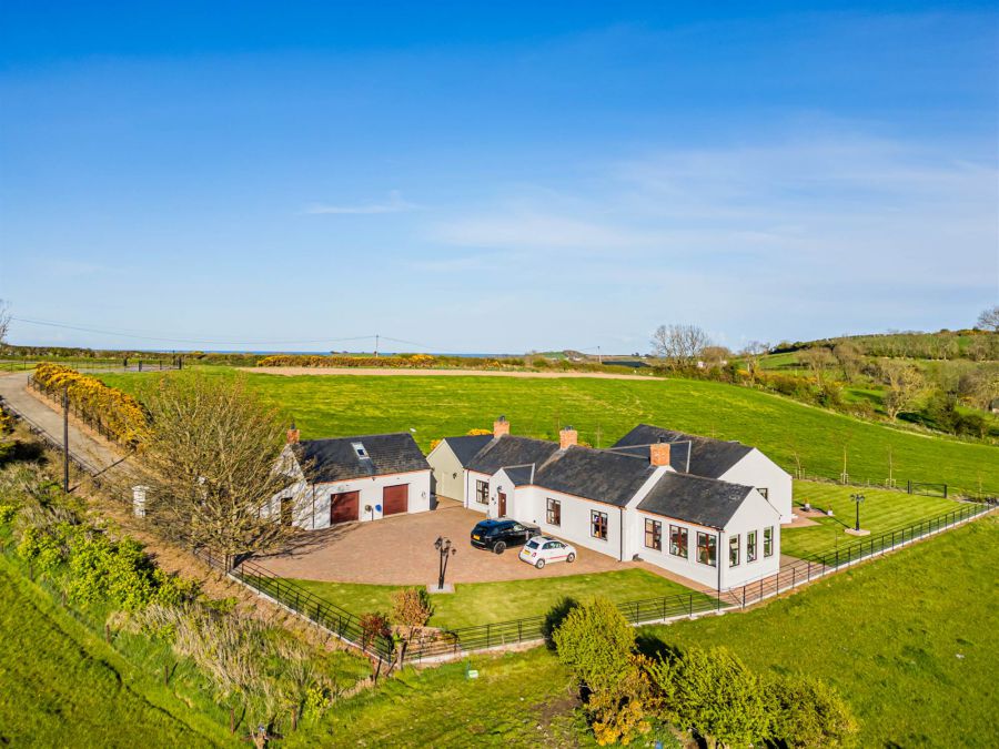 43 Loughdoo Road