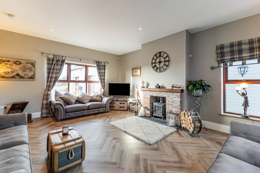 43 Loughdoo Road