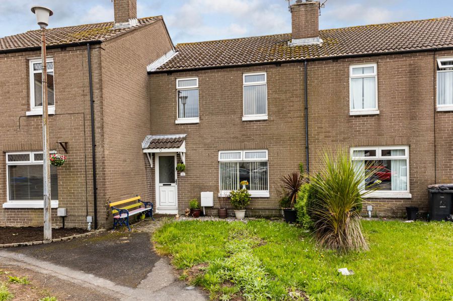64 Abbot Crescent, newtownards, BT23 8UD