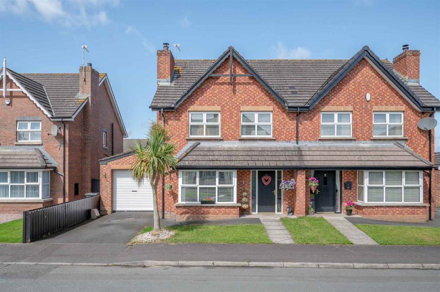 10 Ardvanagh Court, newtownards, conlig, BT23 7XR