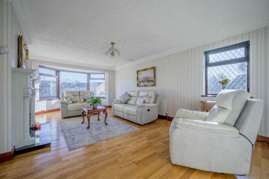 28 Breckenridge