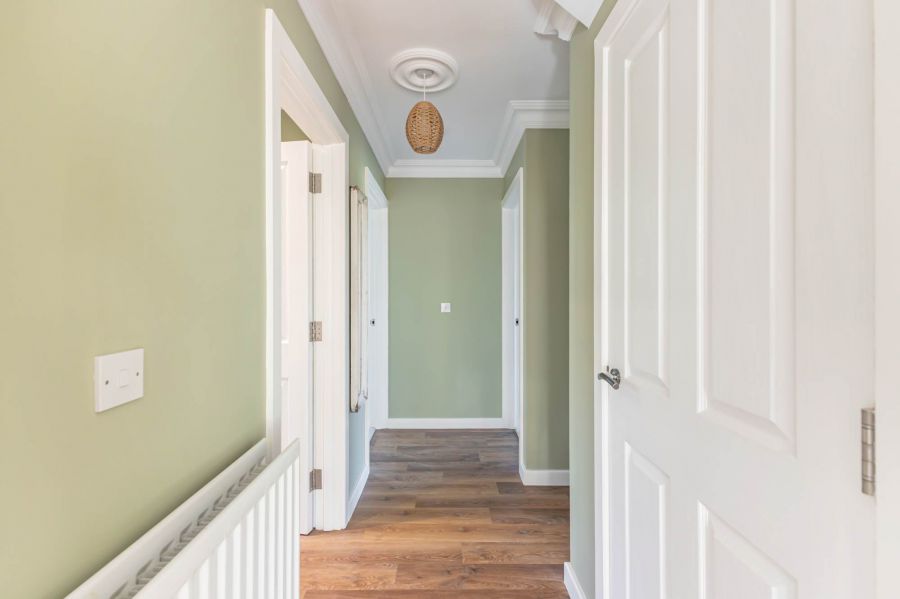 1b Sandhurst Park