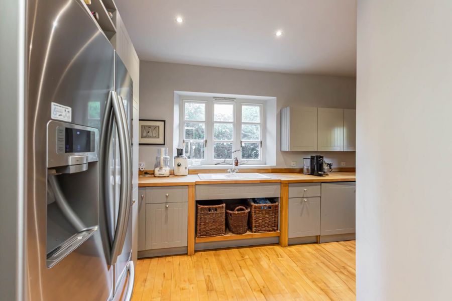 48 Mountstewart Road