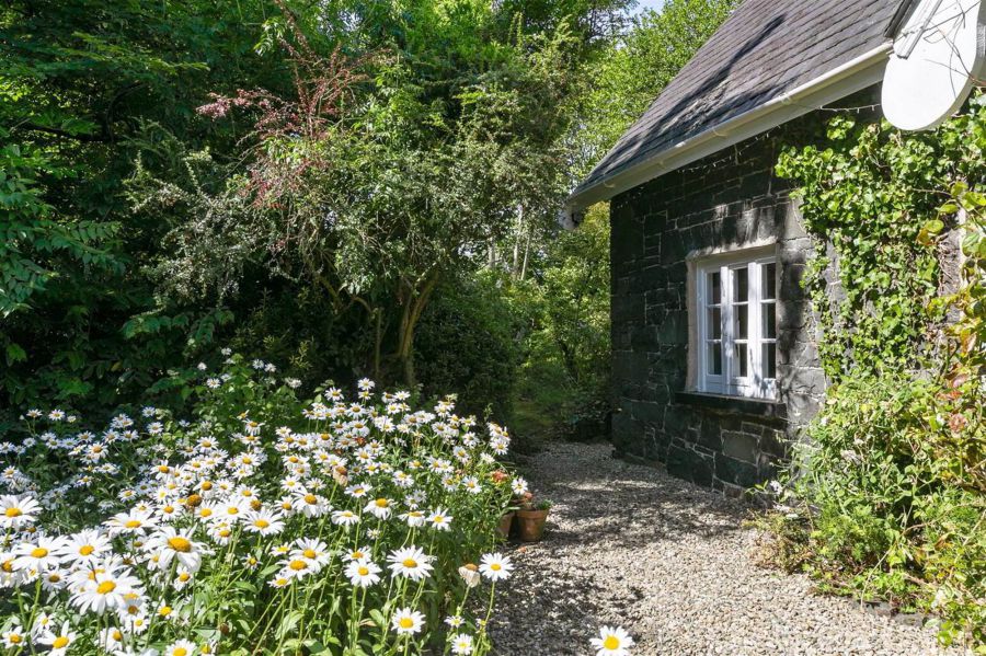 48 Mountstewart Road