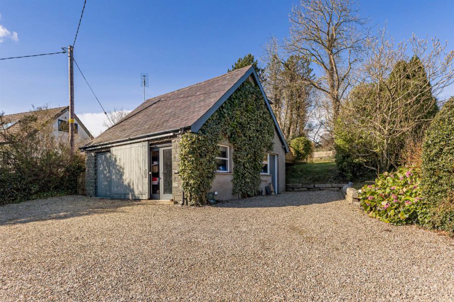 48 Mountstewart Road